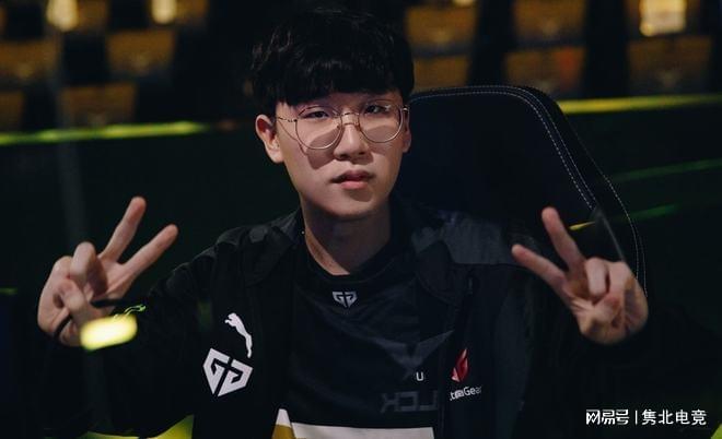 每场比赛的 每场比赛的